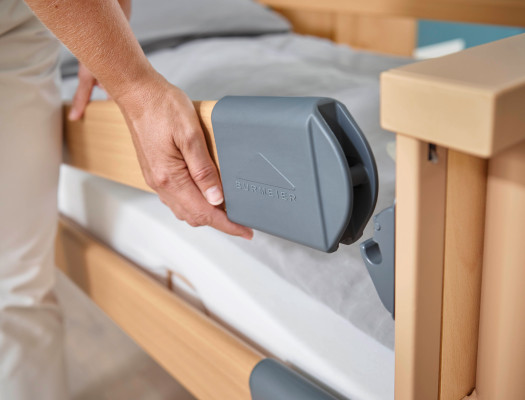 Łóżko rehabilitacyjne Low Entry - bezpieczne niskie łóżko